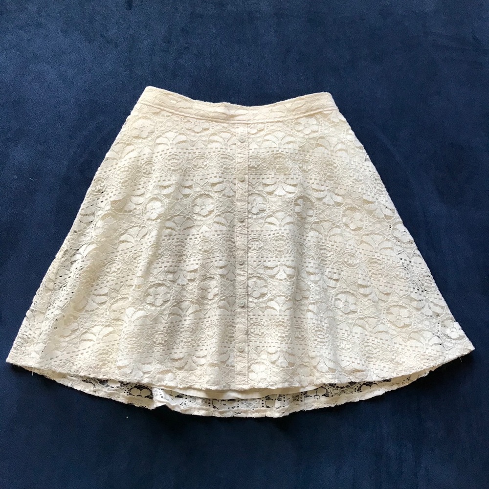 abercrombie beige cream‎ crochet lace button skirt